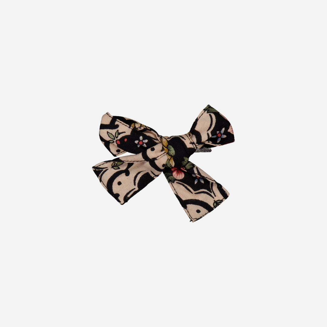 Hair Clip, 100% ECOVERO® Viscose. front view