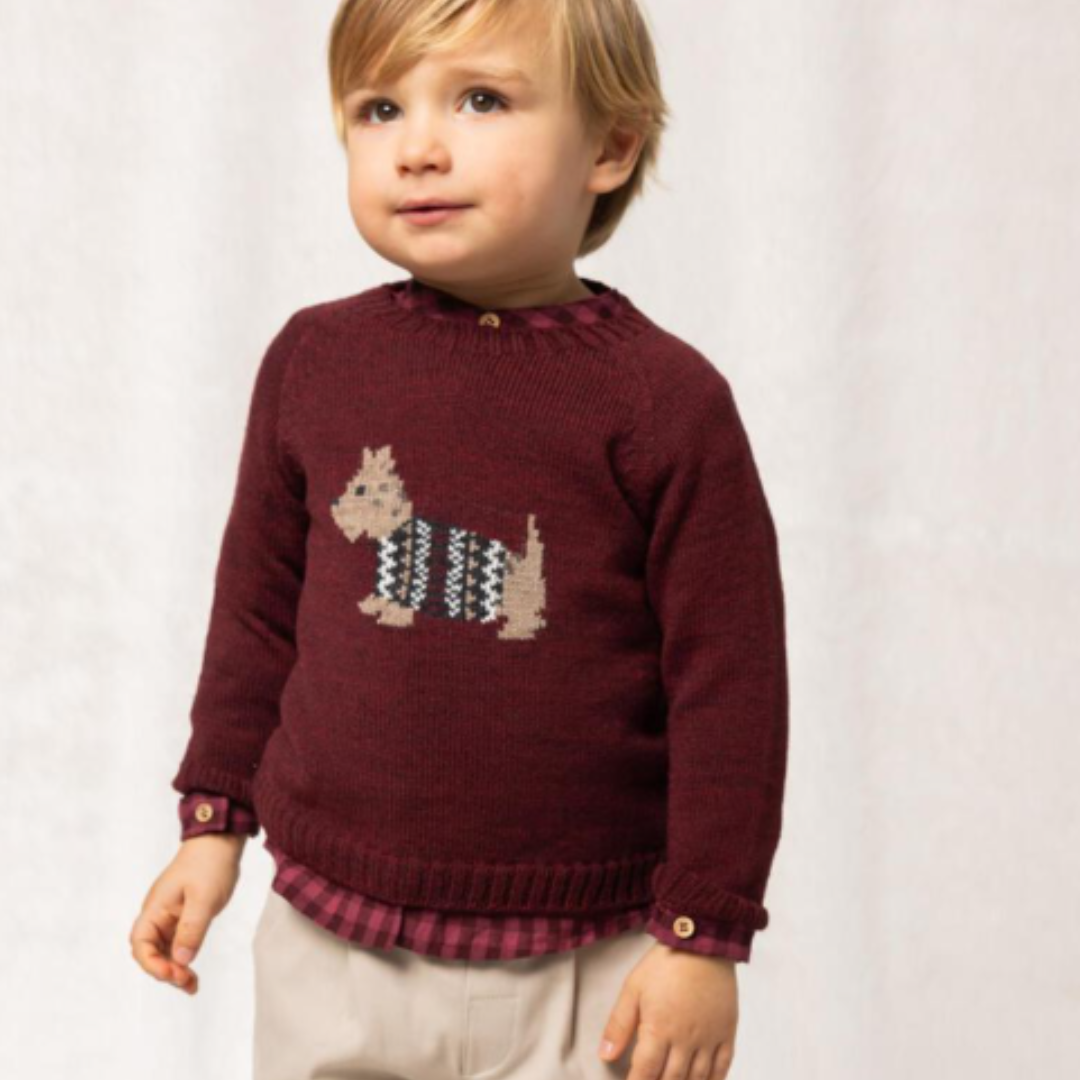 Sold at Bombon shop, designed by Fina Ejerique, beige twill baby trousers with waistband button details and side pockets. model