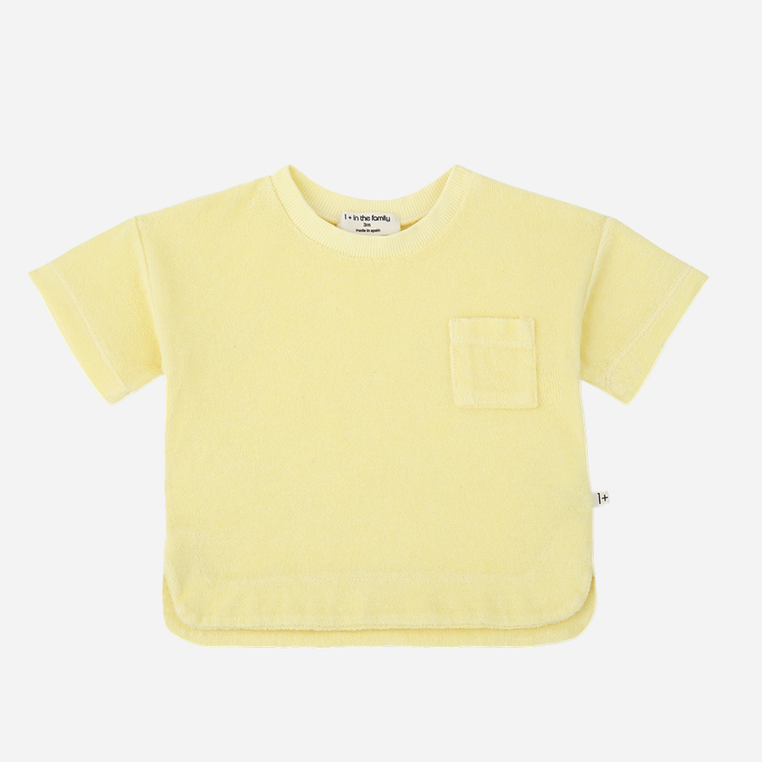 Sold at Bombon Shop, designed by 1+ in the family, lemon baby short sleeve t-shirt with chest pocket and soft cotton fabric.