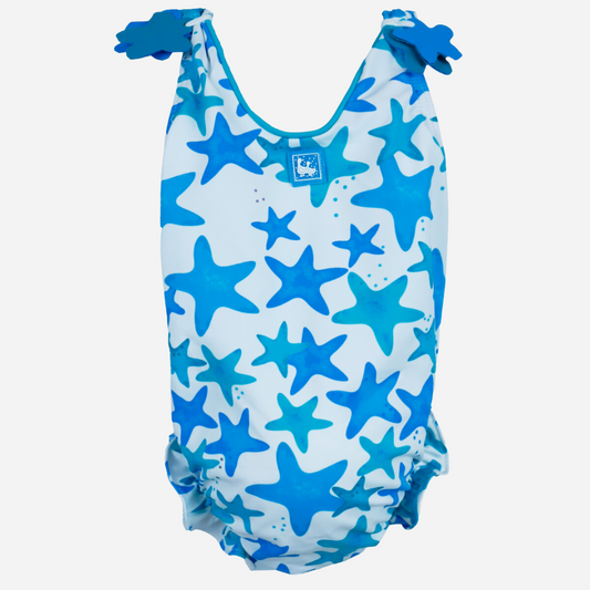 sold at Bombon shop, designed by Al Agua Patos Brand, this star print baby one piece swim suit in blue is perfect for summer. Front view