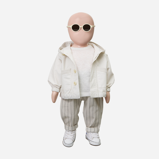 Sold at Bombon Shop, designed by 1+ in the family, off-white baby hooded jacket with front pockets and soft cotton fabric.