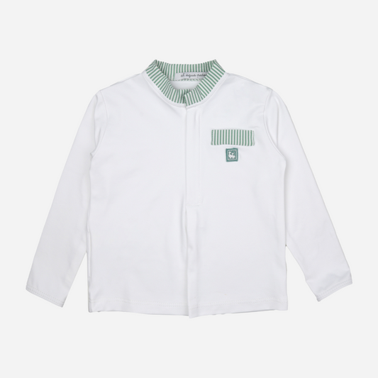 sold at Bombon shop, designed by Al Agua Patos Brand, this white sun shirt for boys provides sun coverage and is waterproof. Perfect for summer. front view
