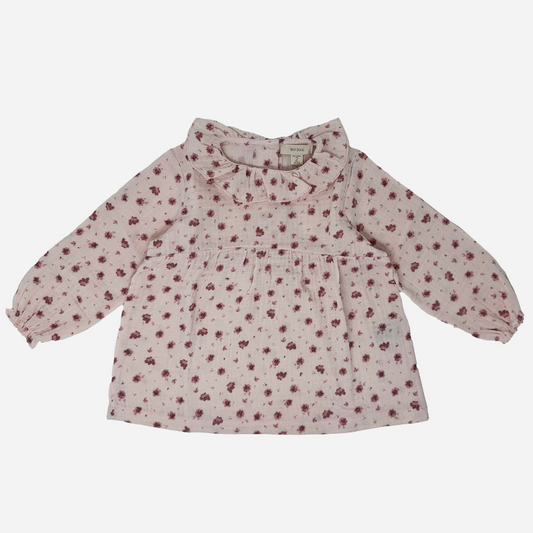 Sold at Bombon shop, designed by Tiny Soul — blush pink floral blouse with gathered waist, puff sleeves, and scalloped collar. front